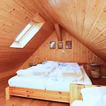 Viel Und Idyllische Umgebung - Honigtopf Haeuschen Kormorannnest Apartman *