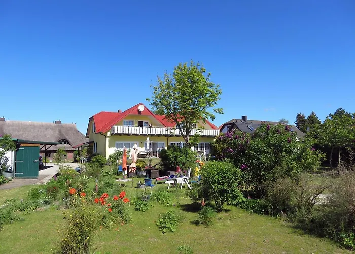 Viel Und Idyllische Umgebung - Honigtopf Haeuschen Kormorannnest * Sagard